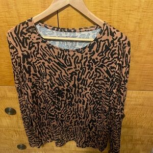 Nine West Women's Long Sleeve Animal Print Top - Brown and Black